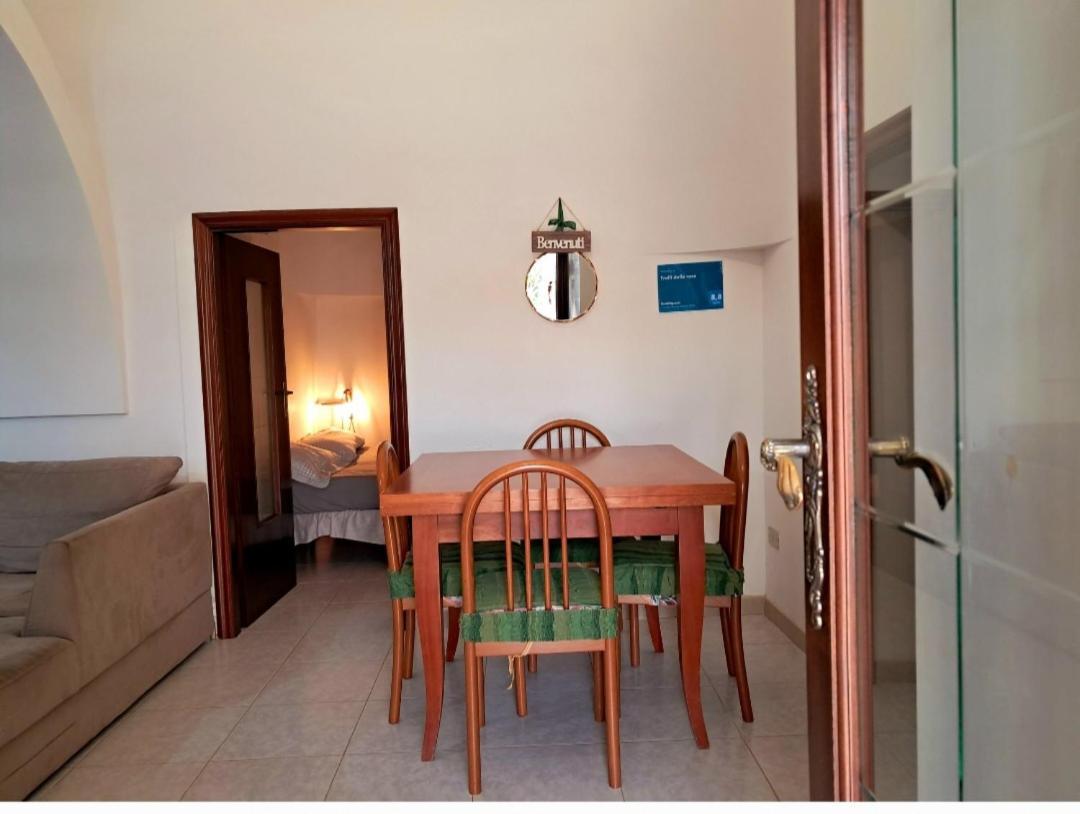 הוילה מרטינה פרנקה Trulli Delle Rose מראה חיצוני תמונה