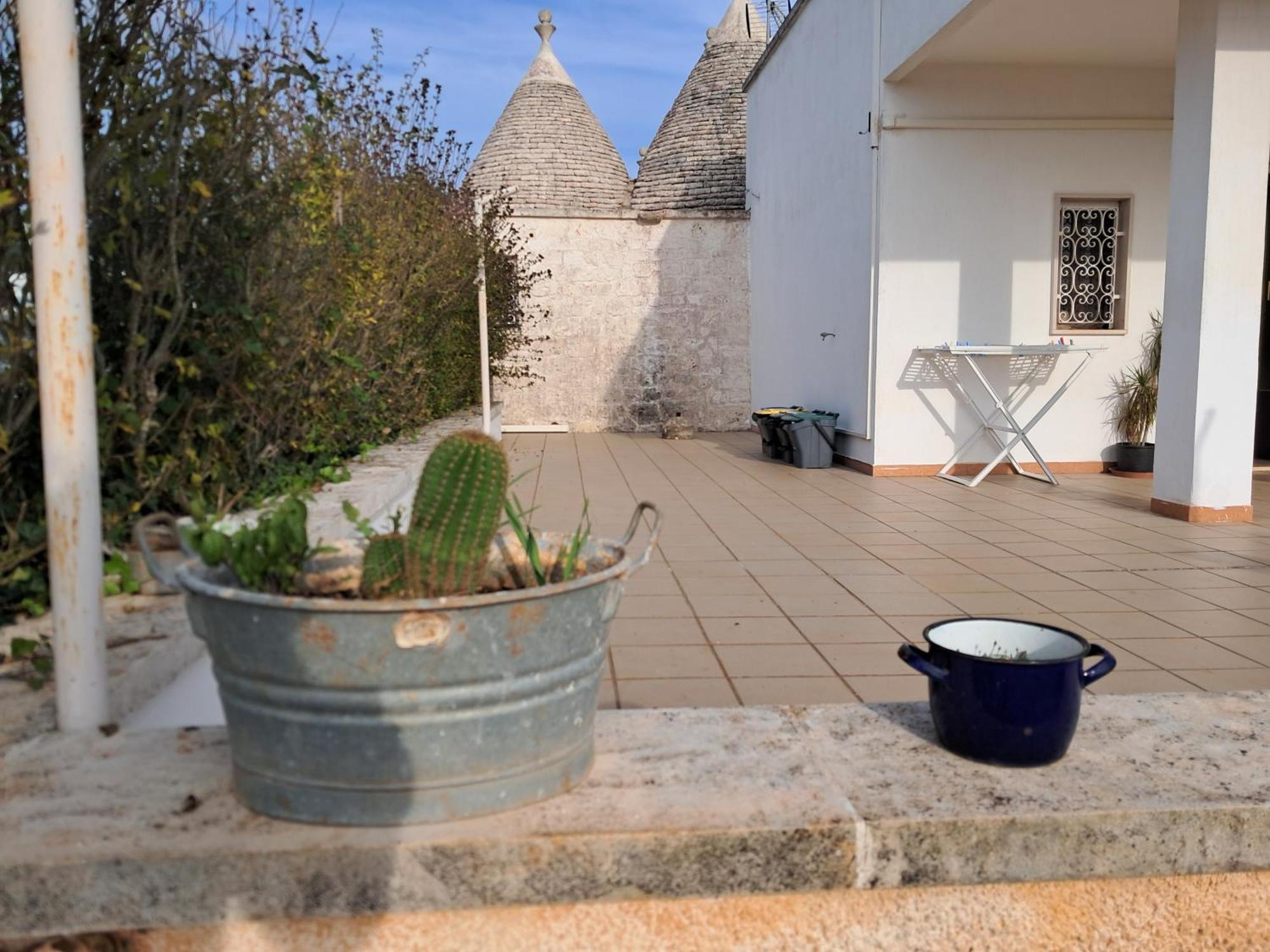 הוילה מרטינה פרנקה Trulli Delle Rose מראה חיצוני תמונה