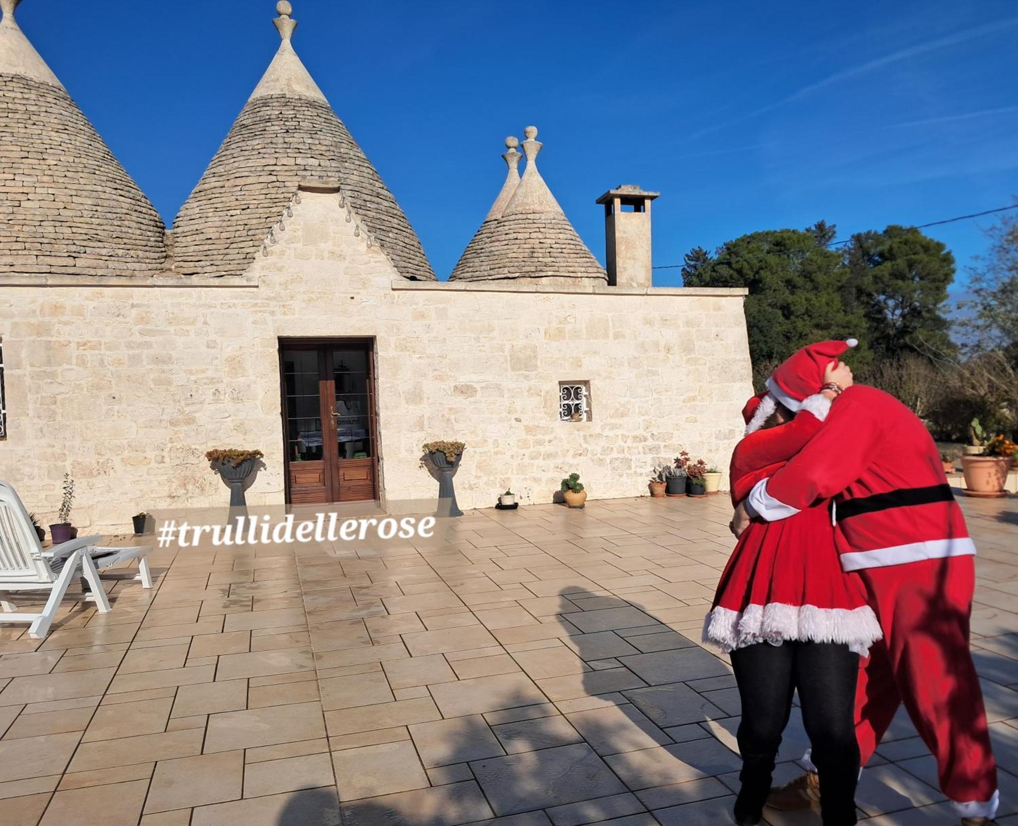 הוילה מרטינה פרנקה Trulli Delle Rose מראה חיצוני תמונה